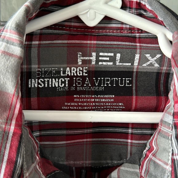 Helix button down - Picture 4 of 6